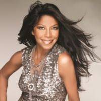 Natalie Cole - KOMBANK Arena, Tiket Klub Natalie Cole - KOMBANK Arena, Tiket Klub